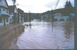 flood-2004-mainStreet.jpg
